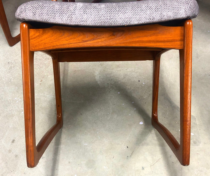 Set of 6 Danish Modern Sculptured Teak Dining Chairs image 7