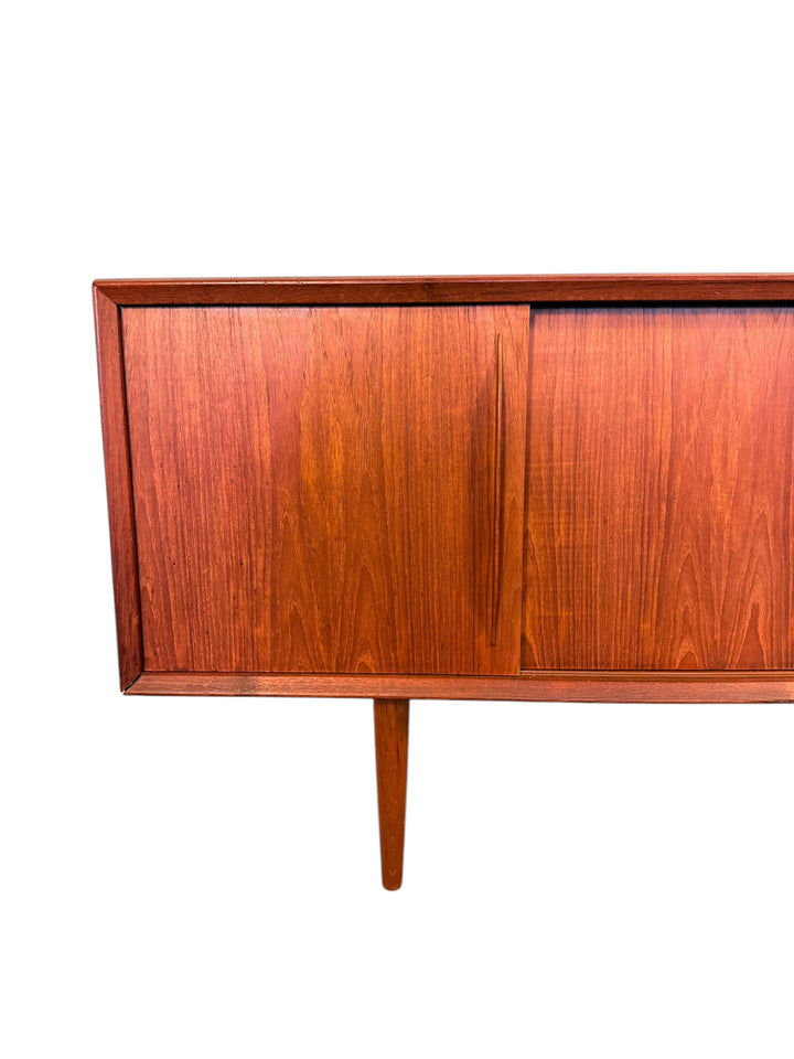 Mid-Century Danish Modern Teak Credenza by H.P. Hansen image 4