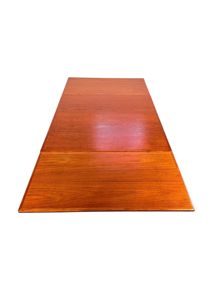Mid Century Danish Modern Teak Draw Leaf Dining Table  image 6