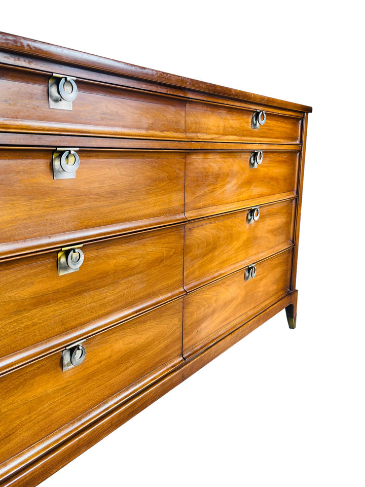Mid Century Modern Walnut Dresser / Credenza  image 5