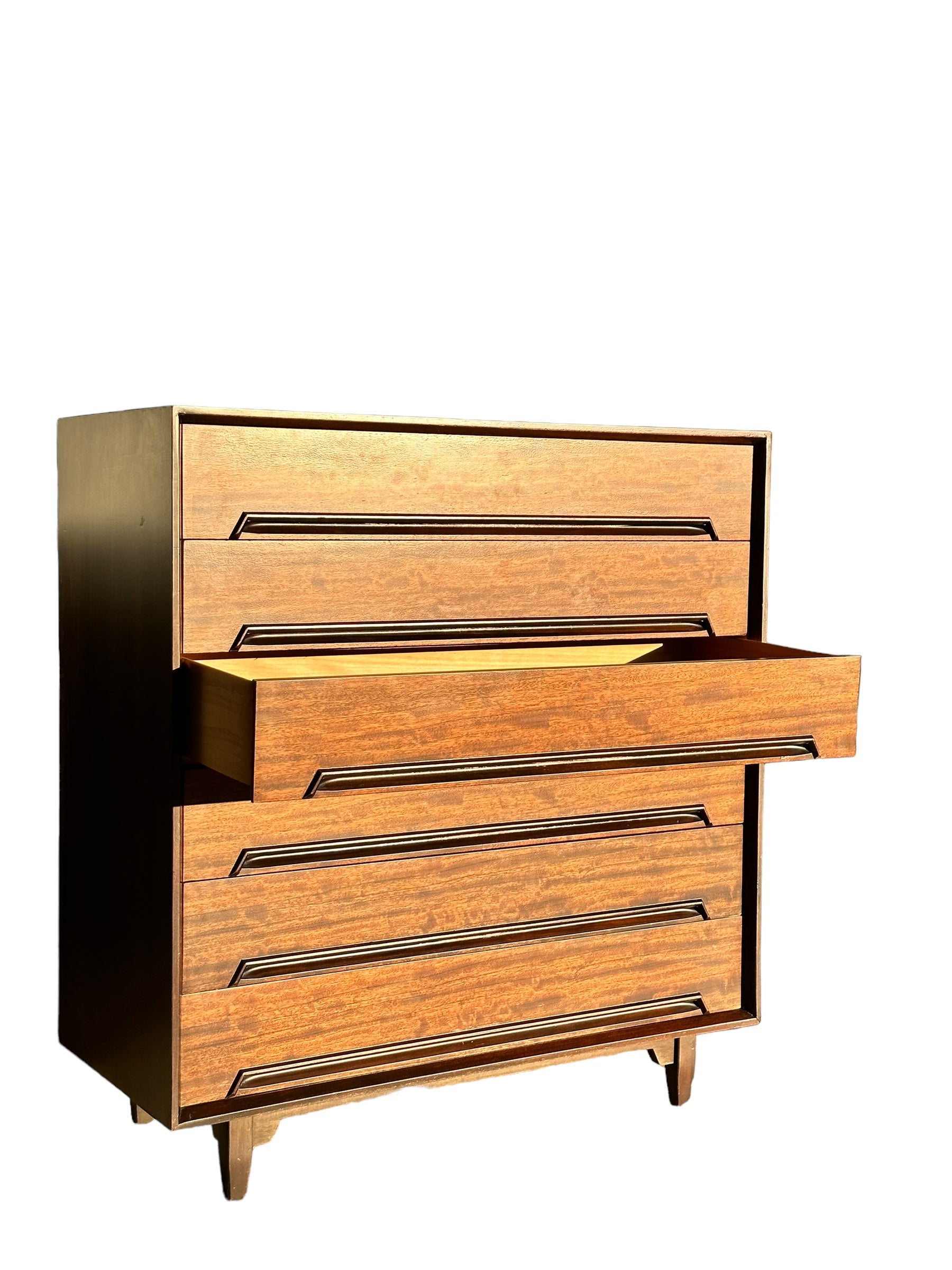 Mid Century Modern Walnut Dresser by Drexel Furniture  image 4