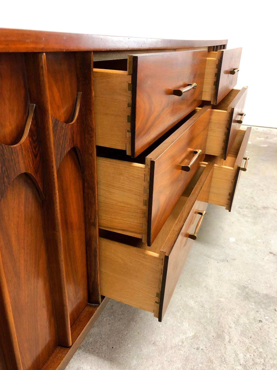 Kent Coffey Perspecta Mid-Century Century Modern Walnut & Rosewood  Dresser image 8