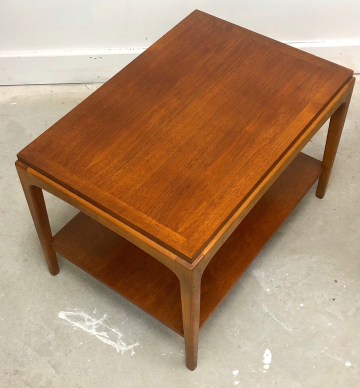 Pair of Mid-Century Modern Walnut Side Tables By Lane  image 3