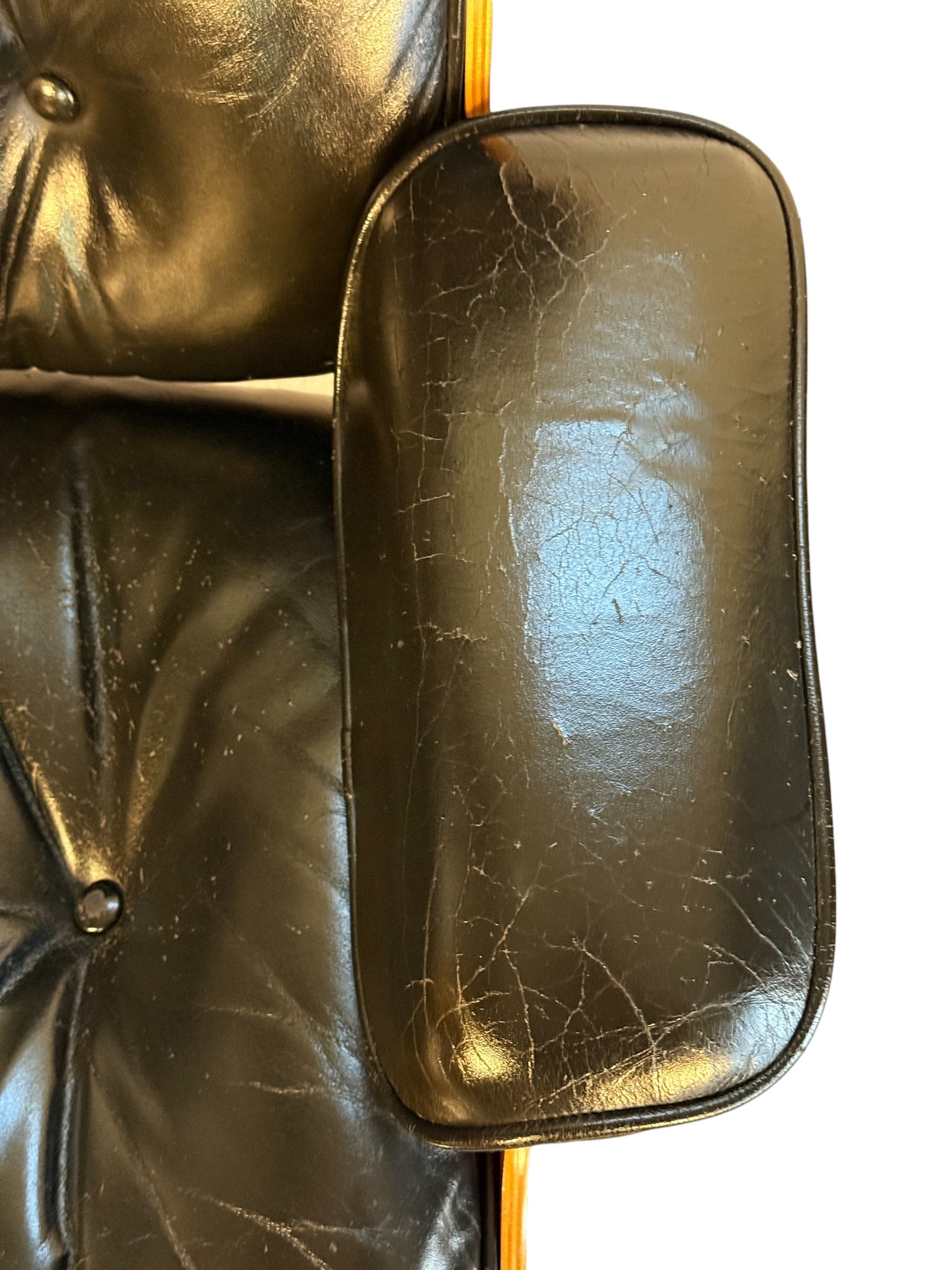 Authentic Herman Miller Eames Lounge Chair in Black Leather image 12