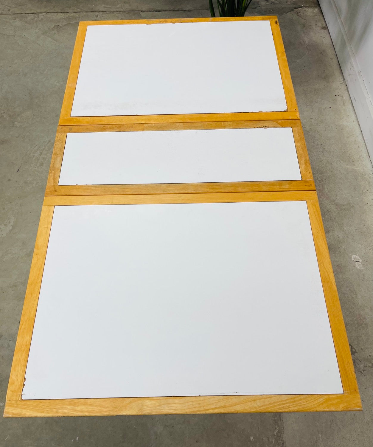 Mid-Century Modern Drop Leaf Table with Folding Chairs (Set 4) image 6