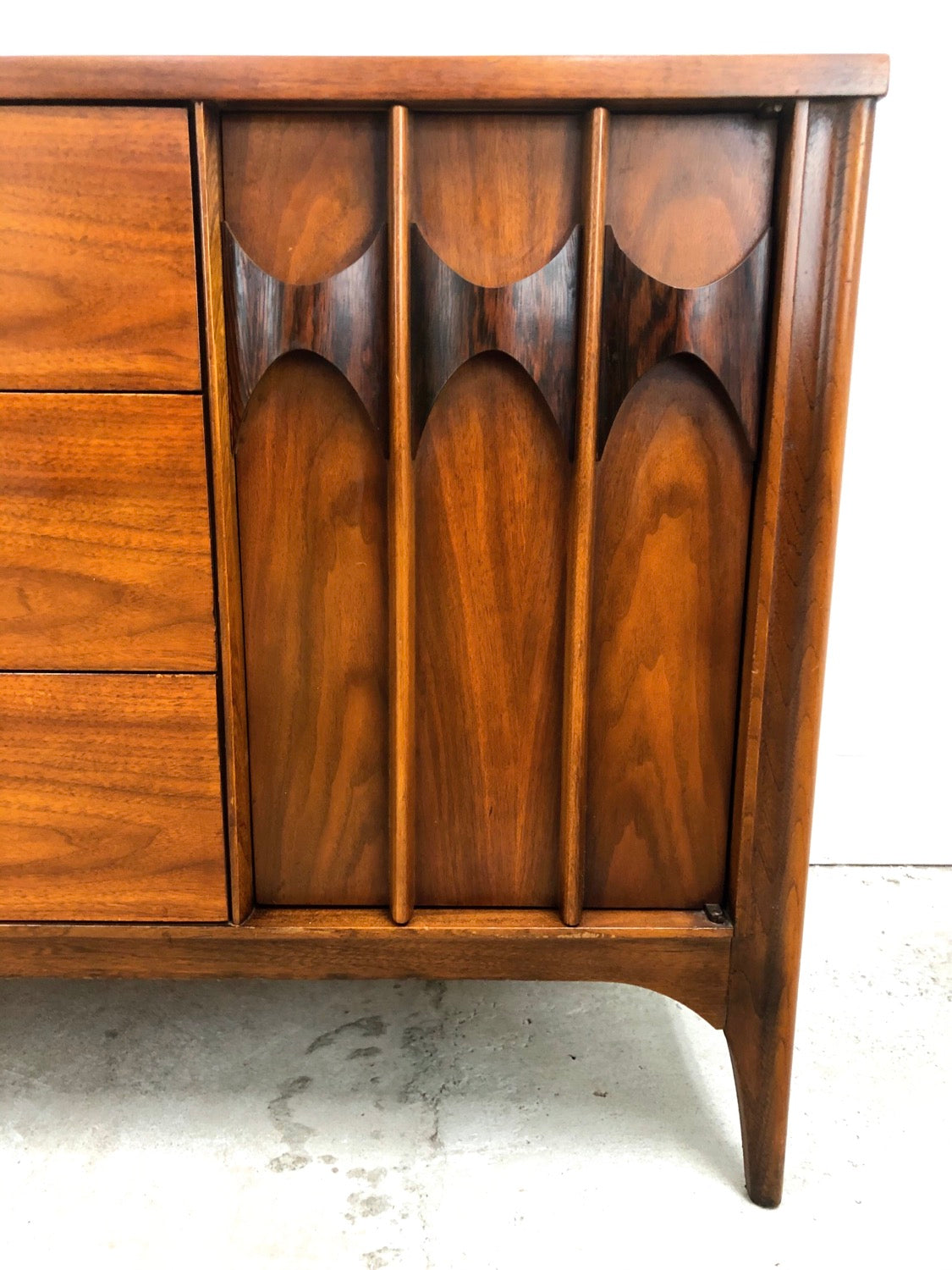 Kent Coffey Perspecta Mid-Century Century Modern Walnut & Rosewood  Dresser image 6