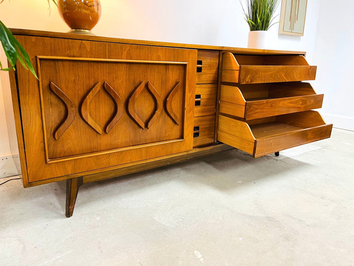 Mid-Century Modern Walnut Dresser / Credenza by Young Furniture image 5