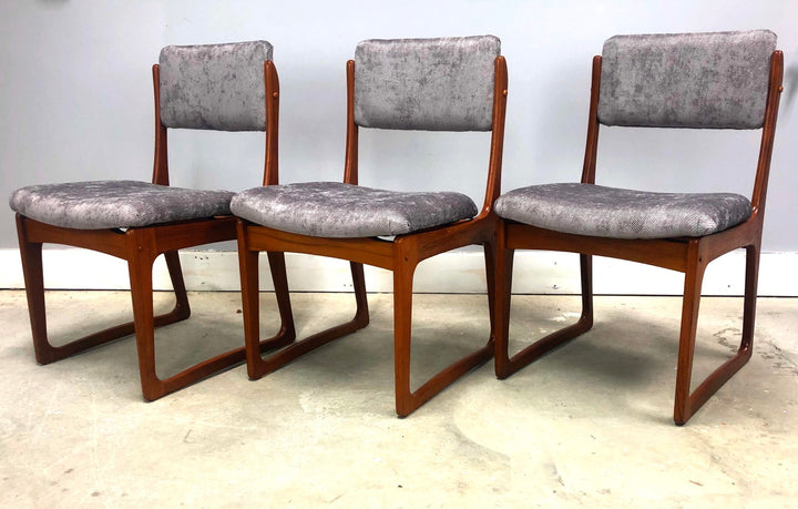 Set of 6 Danish Modern Sculptured Teak Dining Chairs image 10