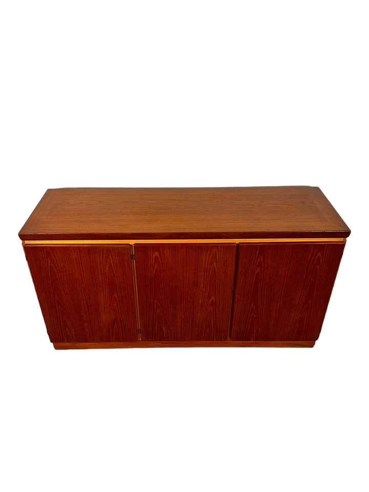 Mid Century Danish Modern Teak Credenza  image 3