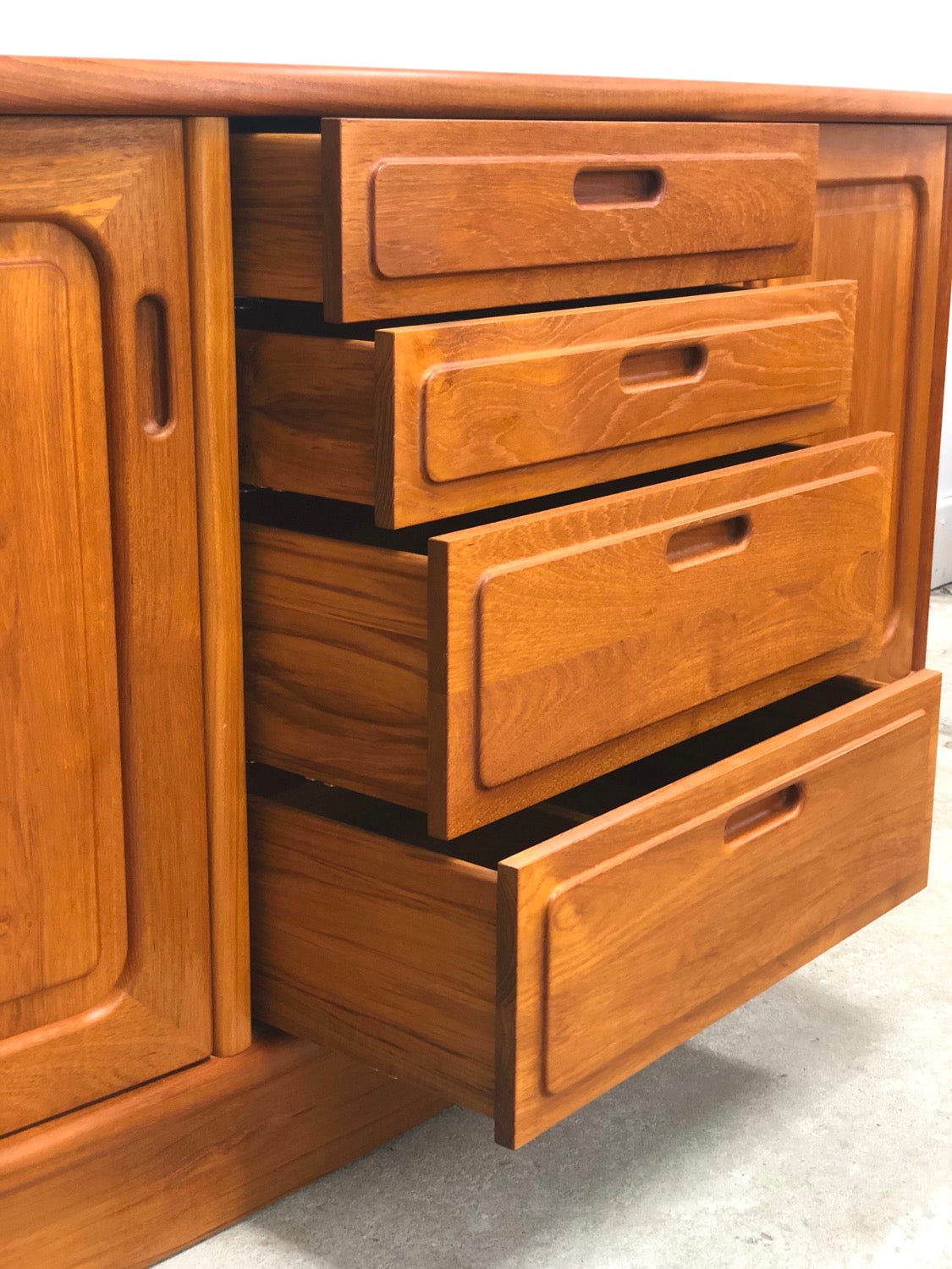 Mid-Century Modern Solid Teak Credenza Style of J.L. Moller image 8