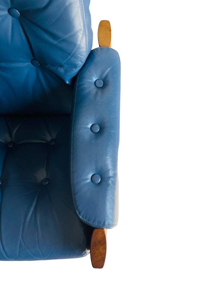 Vintage Teak Ekornes Blue Leather Lounge Chair  image 13