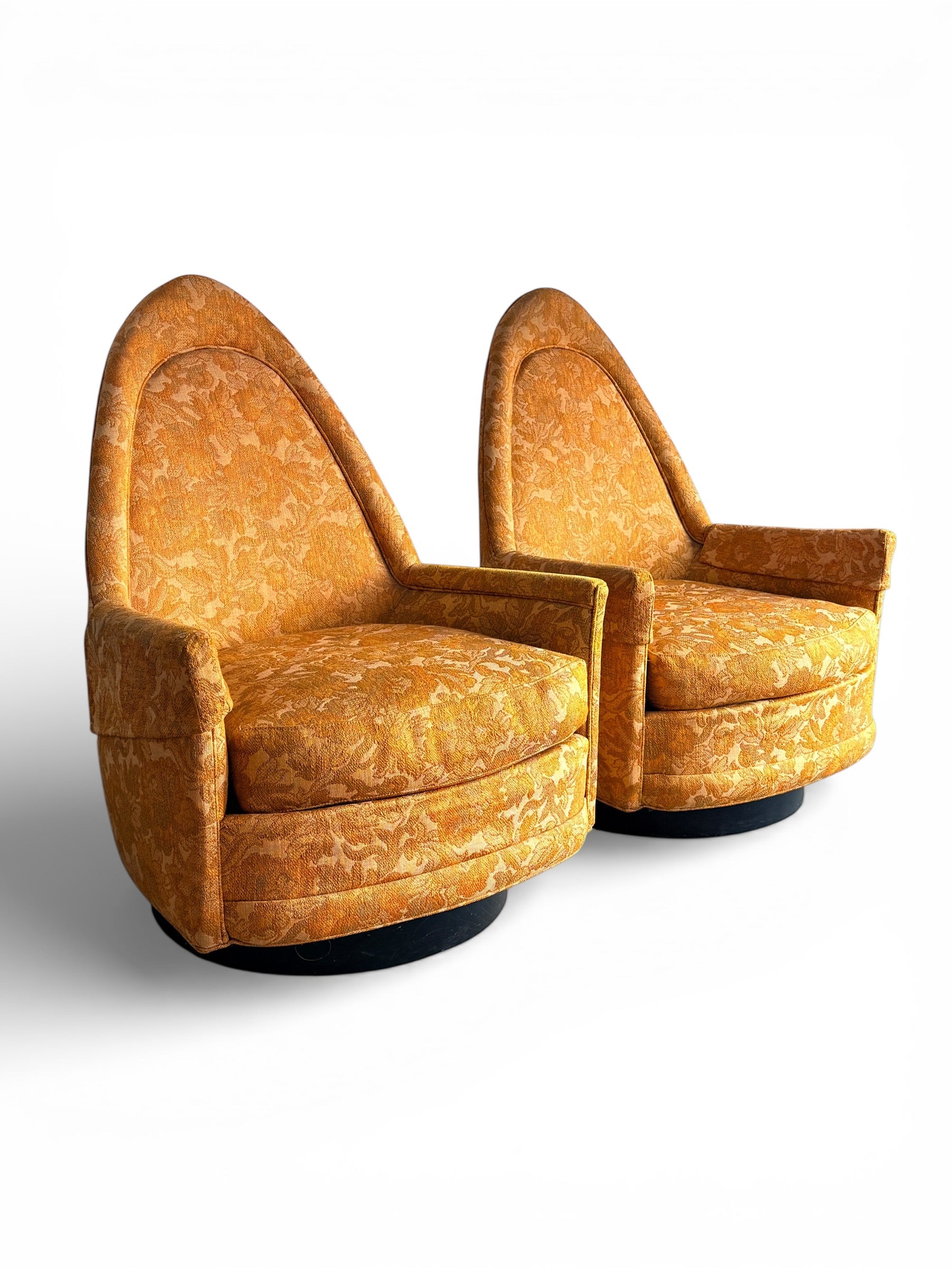 Pair of Selig Mid Century Modern Swivel Lounge Chairs, 1960s