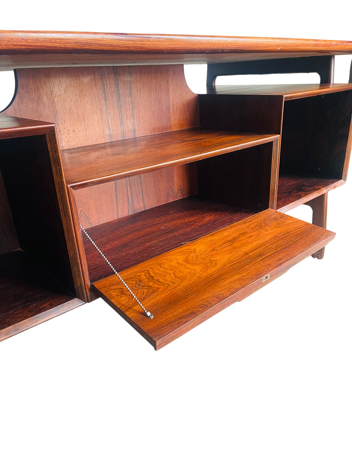 Omann Jun rosewood Executive desk model #75 image 5