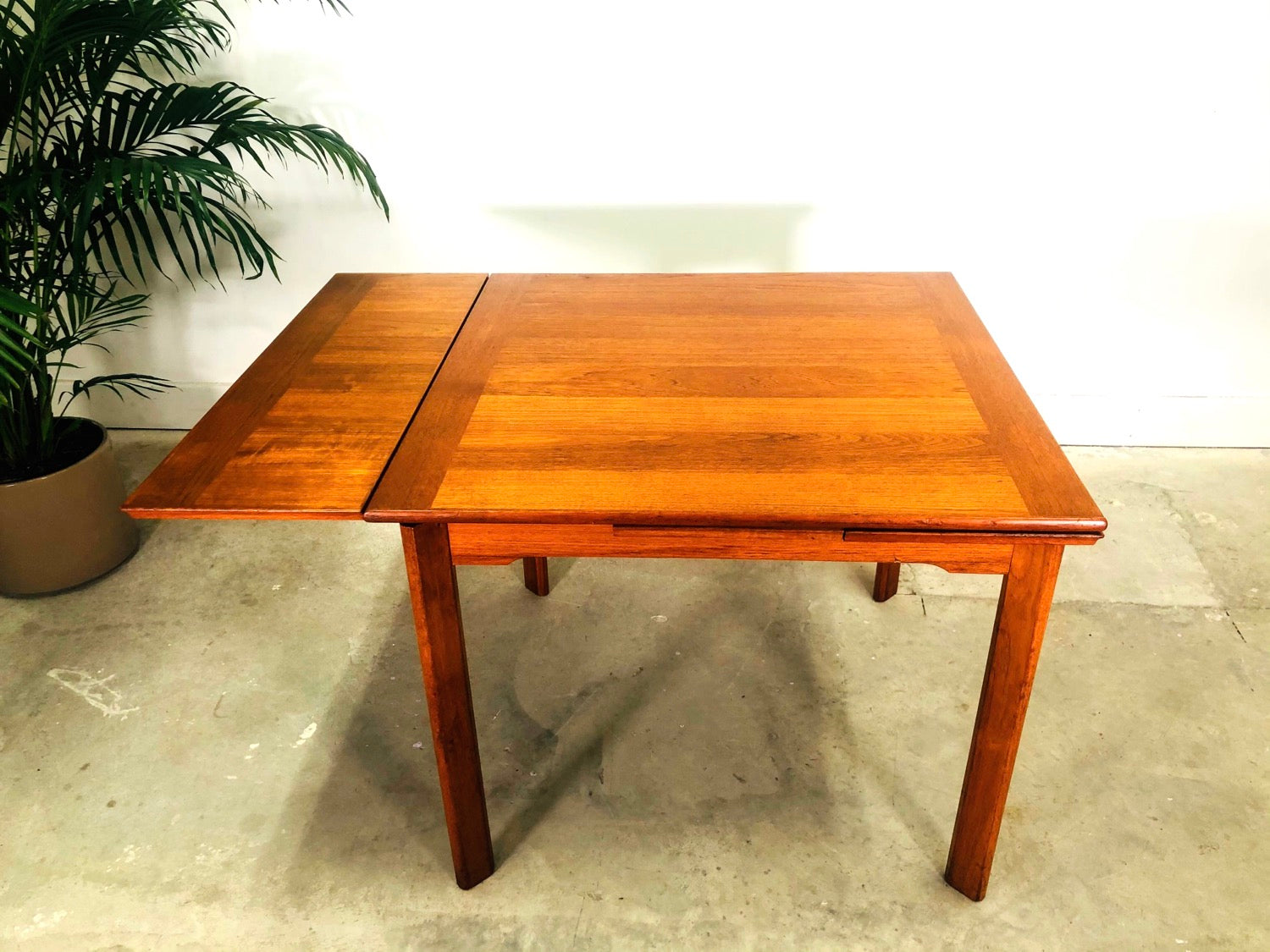 20th Century Danish Modern Ansager Mobler Teak Extending Draw Leaf Dining Table image 7