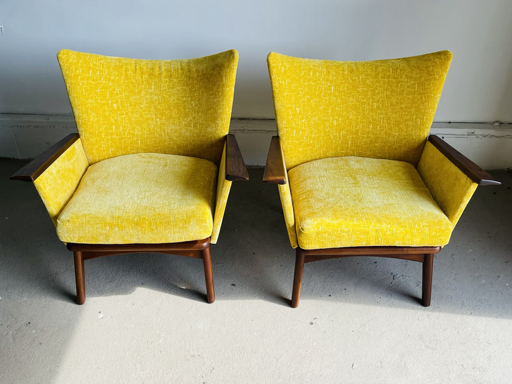 Pair Mid-Century Modern Adrian Pearsall Lounge Chairs  image 6