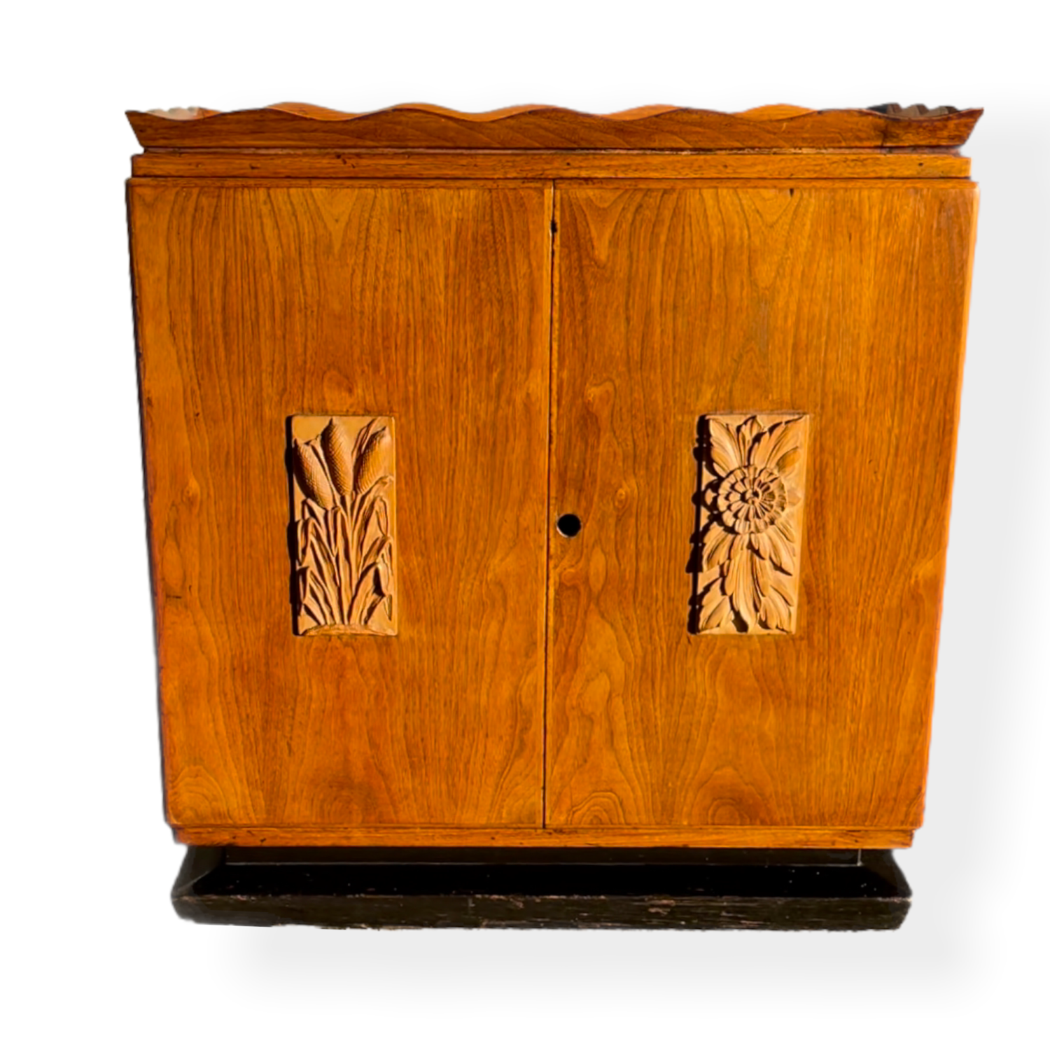 Pair of Art Deco Cabinet image 4