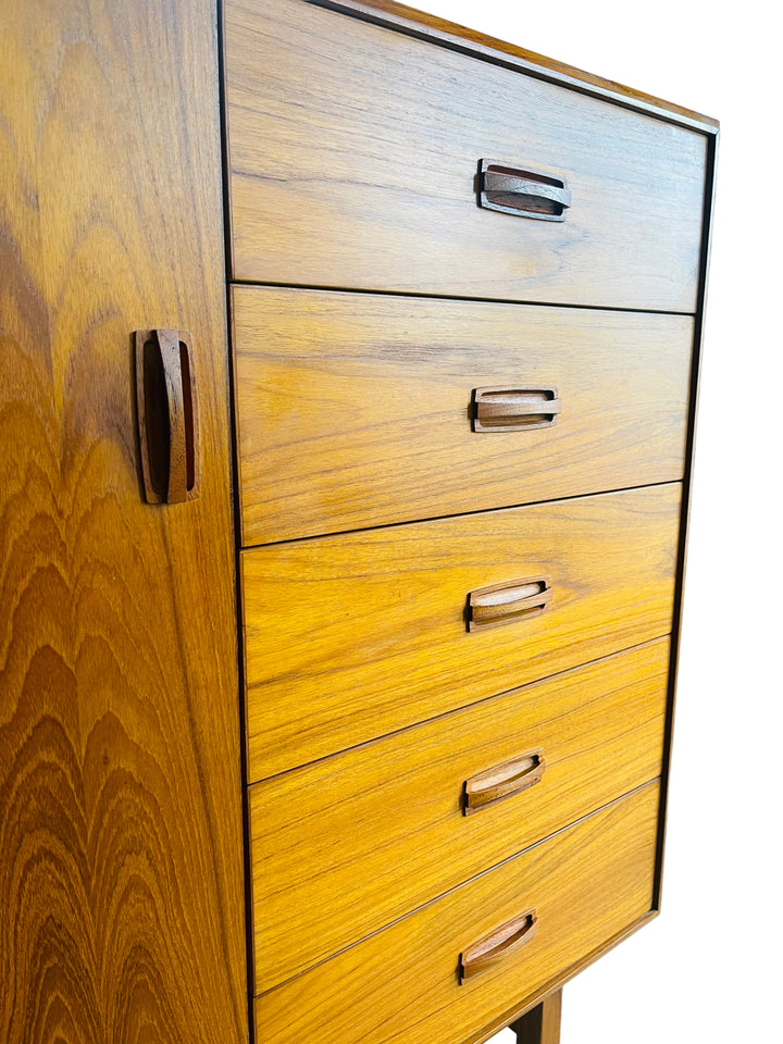 Mid-Century Modern Teak Gentelmans Chest image 4