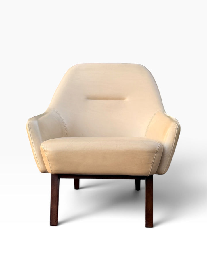 Cream leather lounge chair, front view