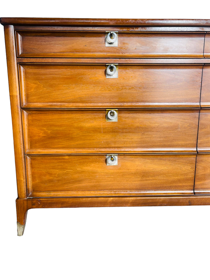 Mid Century Modern Walnut Dresser / Credenza  image 4