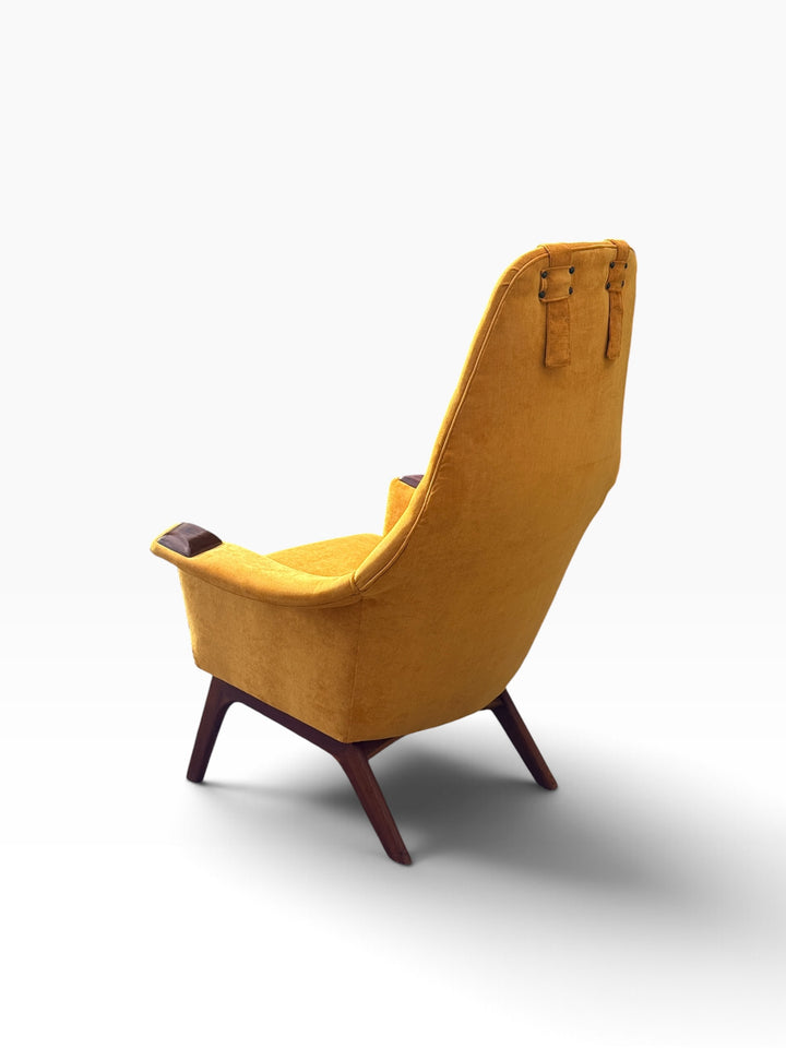 Rear three-quarter view of Adrian Pearsall high-back chair