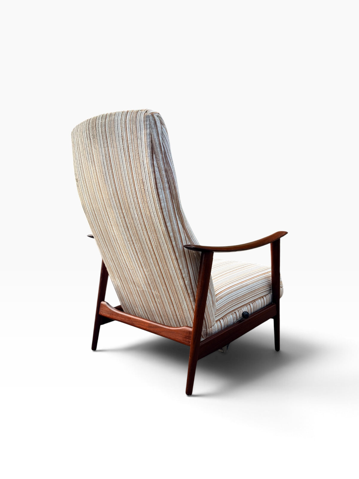 Combi Star chair, rear angled view