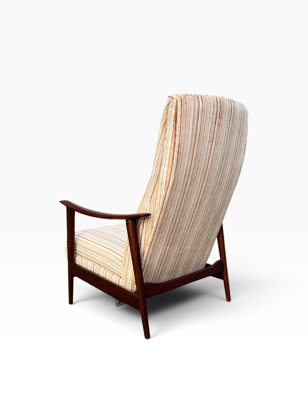 Combi Star chair, opposite rear angled view