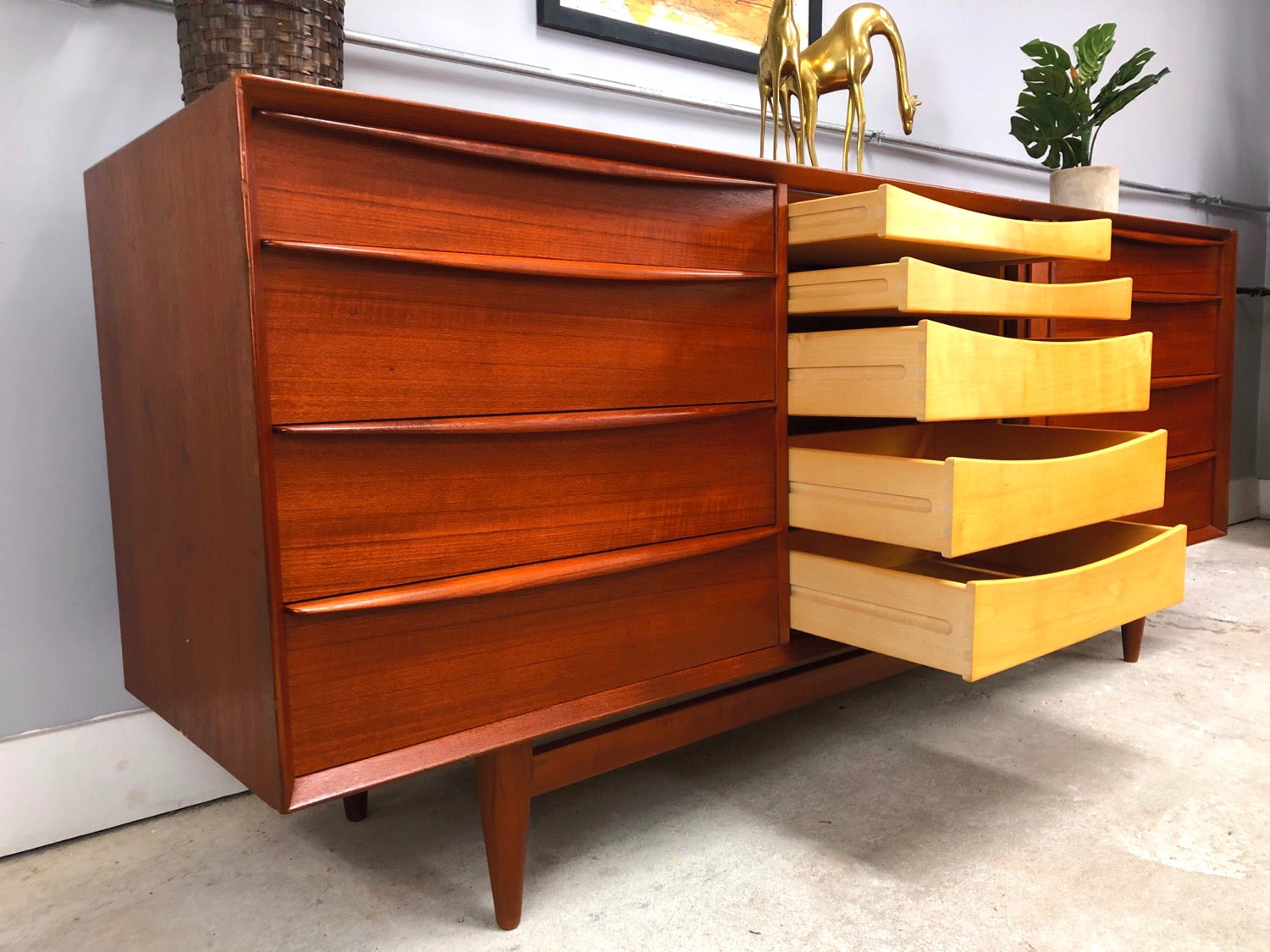 Mid-Century Danish Modern Teak Dresser/Credenza By Falser image 9