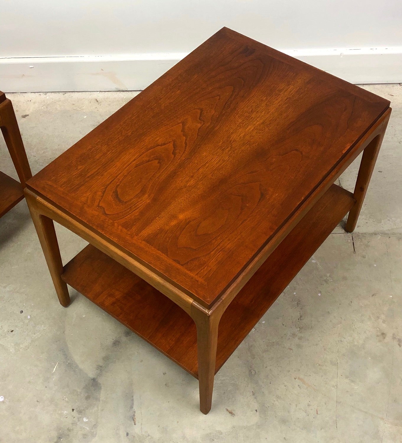 Pair of Mid-Century Modern Walnut Side Tables By Lane  image 4