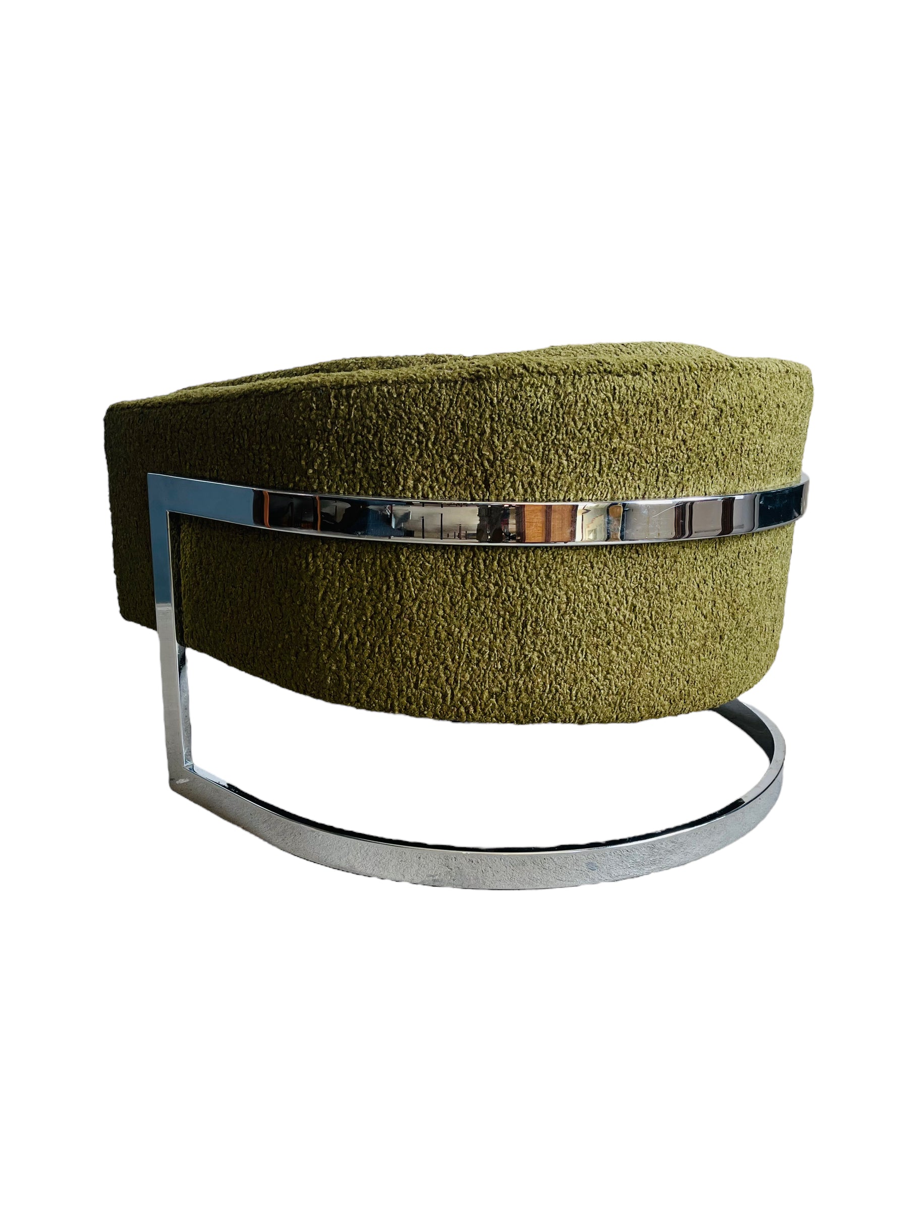 Mid-Century Barrel lounge chairs by Jules Heumann for Metropolitan  image 7