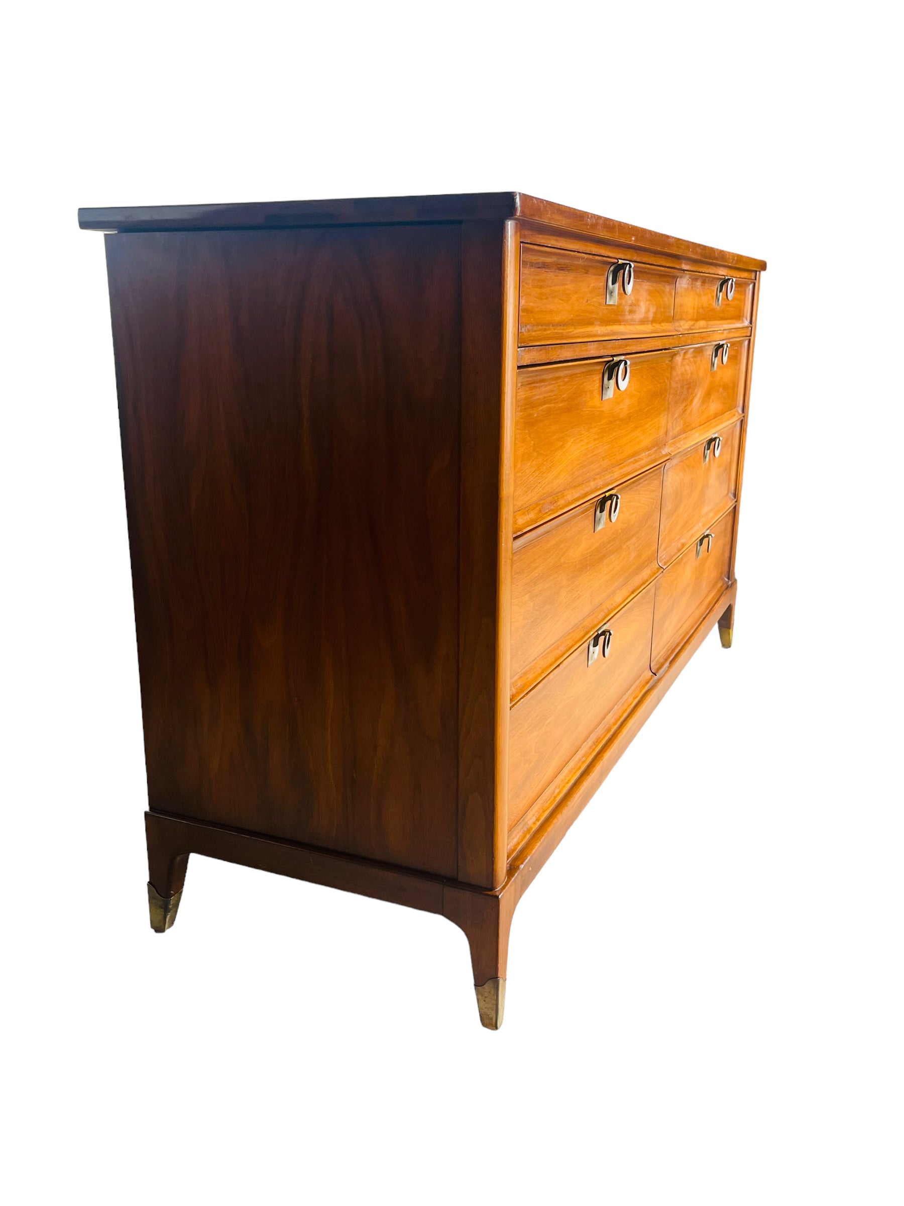 Mid Century Modern Walnut Dresser / Credenza  image 7
