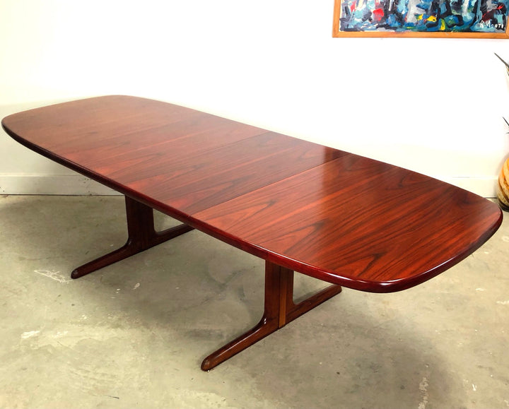 Mid-Century Danish Modern Rosewood Dining Table image 5