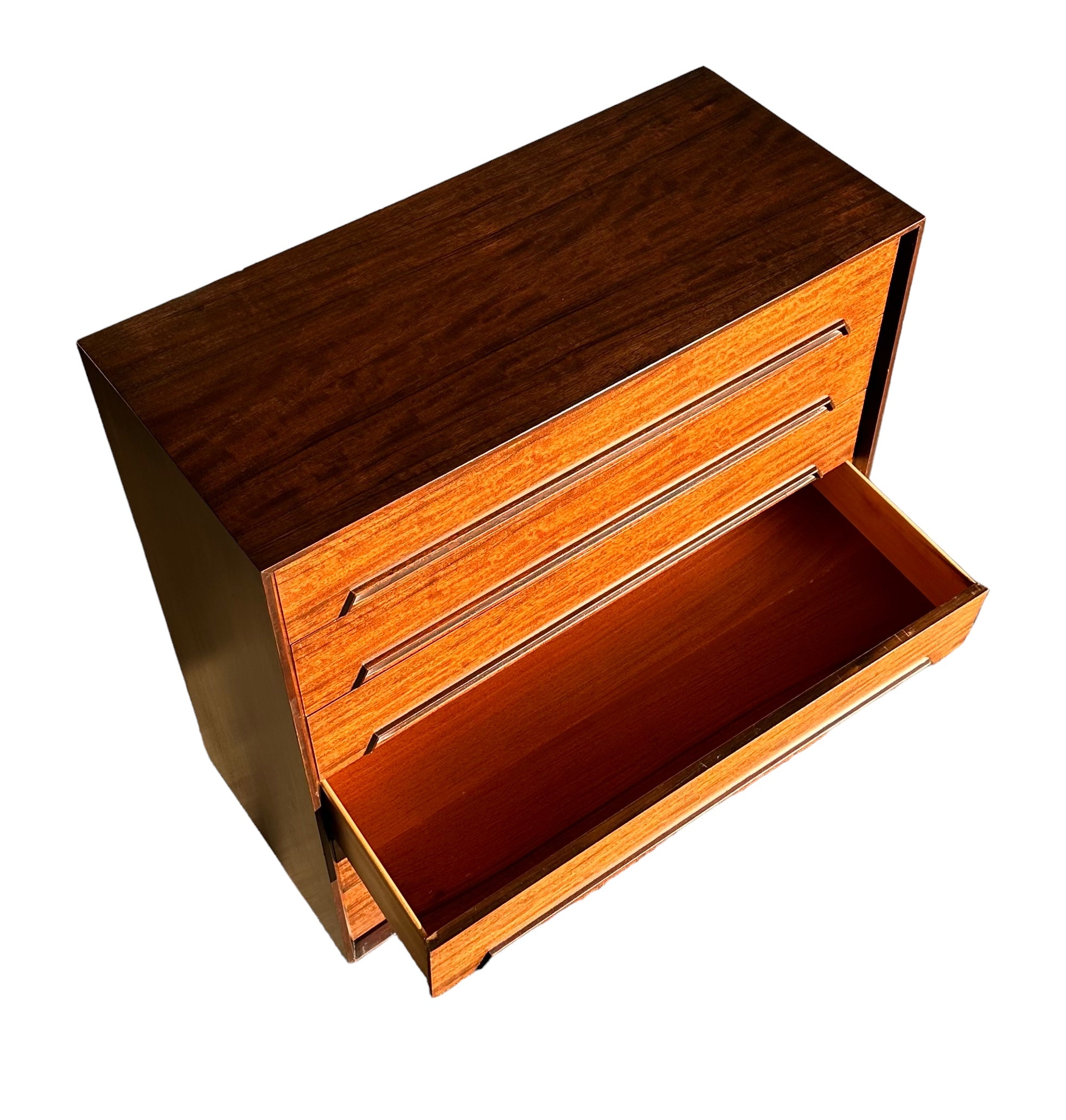 Mid Century Modern Walnut Dresser by Drexel Furniture  image 11