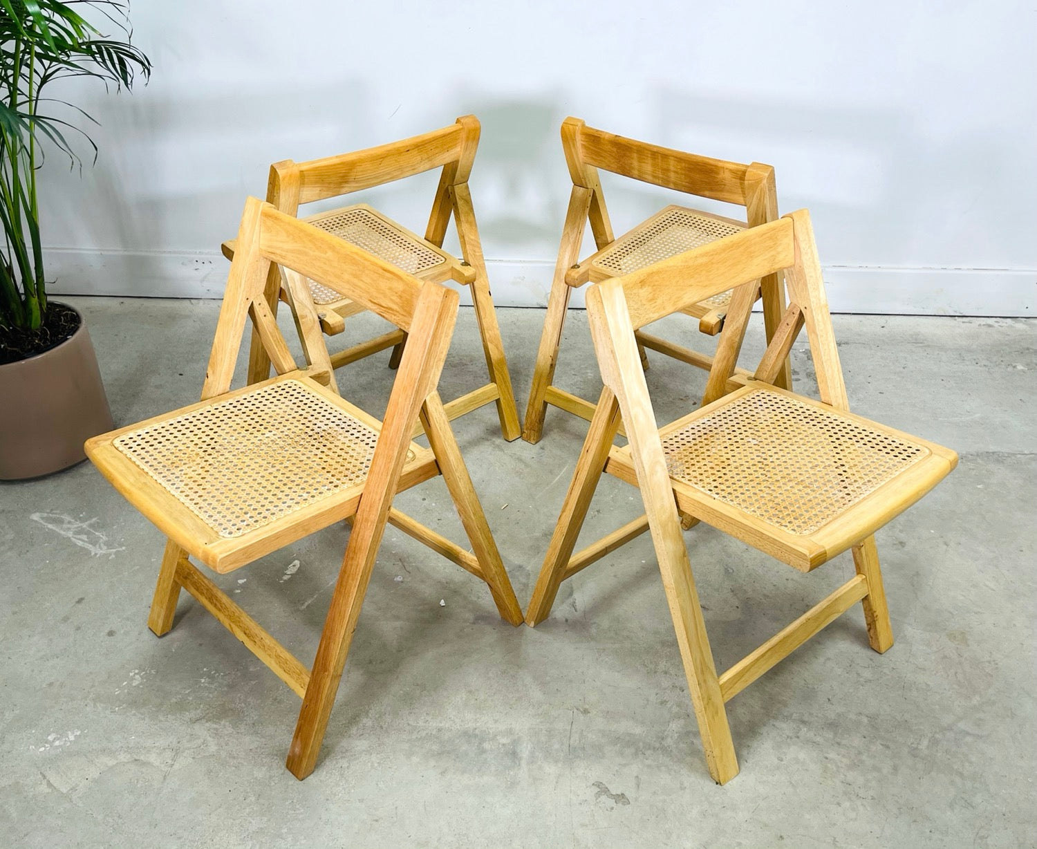 Mid-Century Modern Drop Leaf Table with Folding Chairs (Set 4) image 7