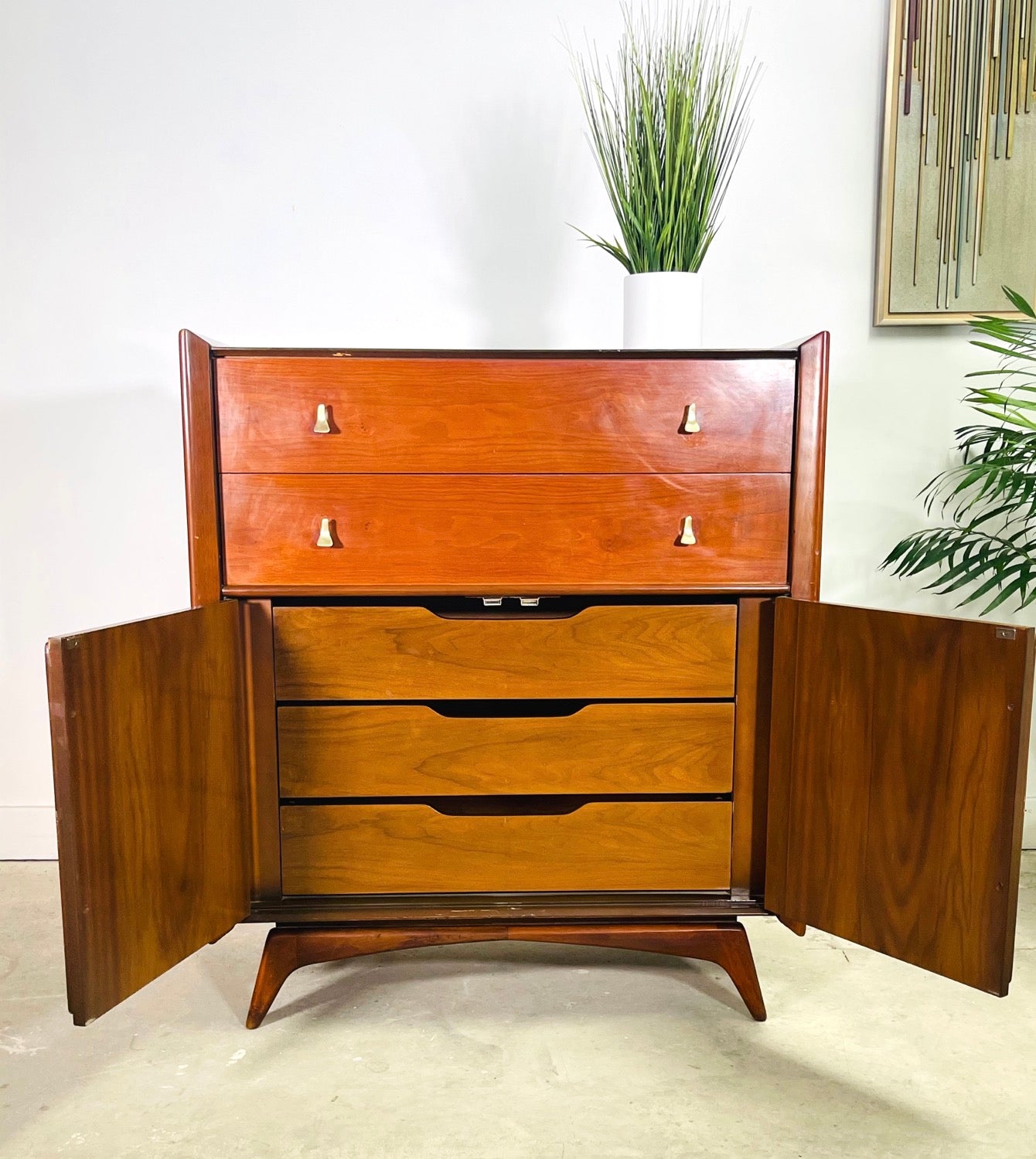 Mid-Century Modern Walnut Tall Highboy Dresser by Genova Furniture Co.  image 3