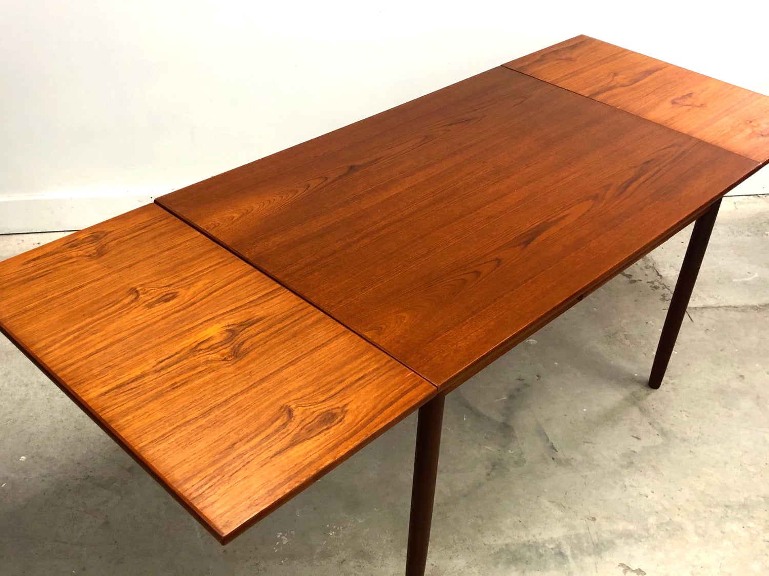 Mid-Century Danish Modern Teak Draw Leaf Dining Table image 7