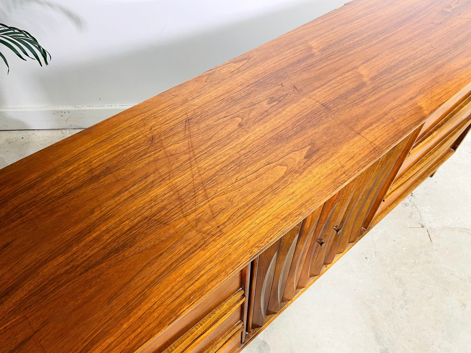 Mid-Century Modern Walnut Dresser / Credenza by Thomasville Furniture image 9
