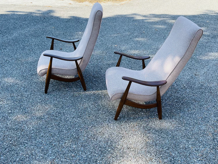 Pair Mid-Century Modern Lounge Chairs image 2