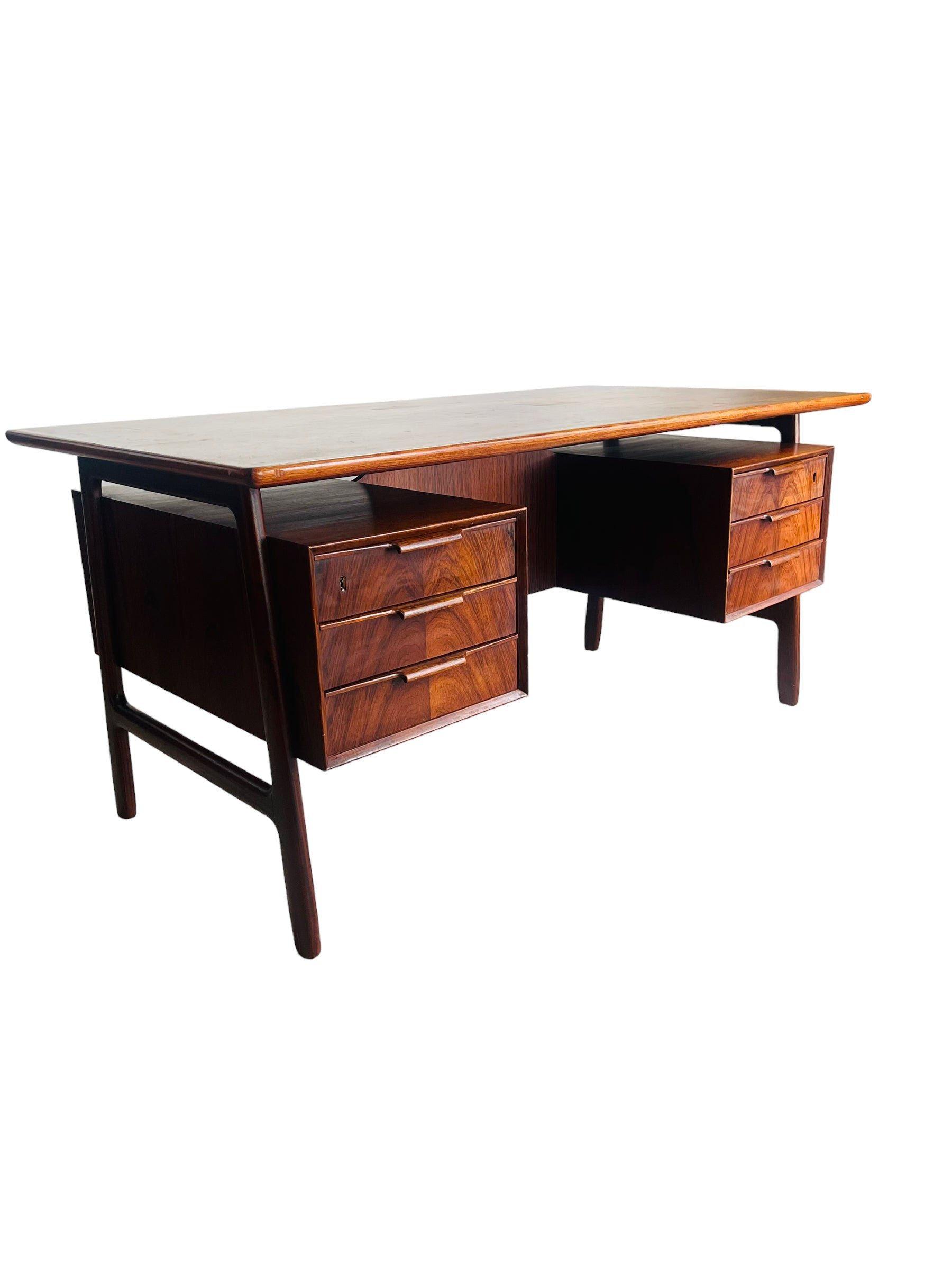 Omann Jun rosewood Executive desk model #75 image 0