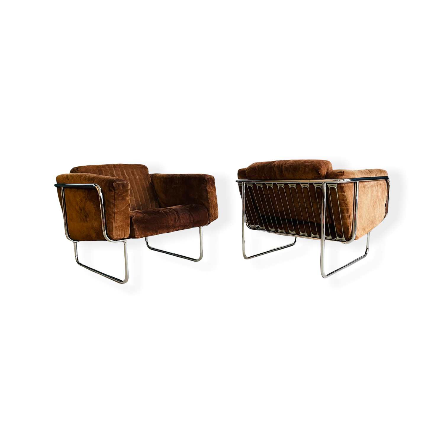 Pair Danish Modern Lounge Chairs by Hans Eichenberger image 2