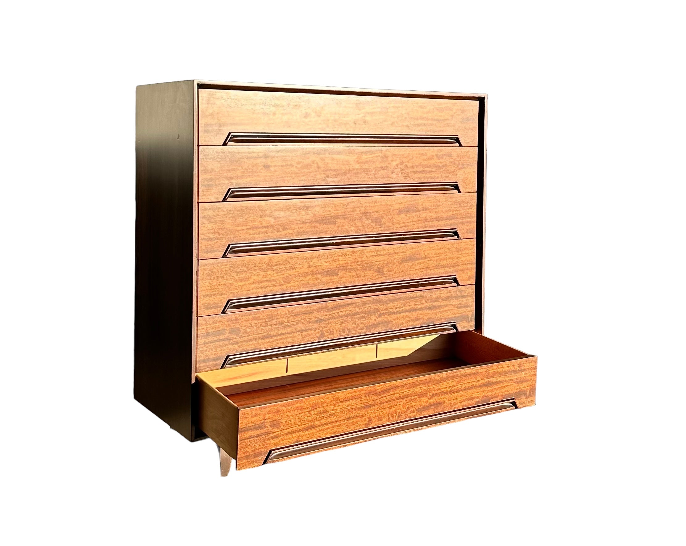 Mid Century Modern Walnut Dresser by Drexel Furniture  image 7