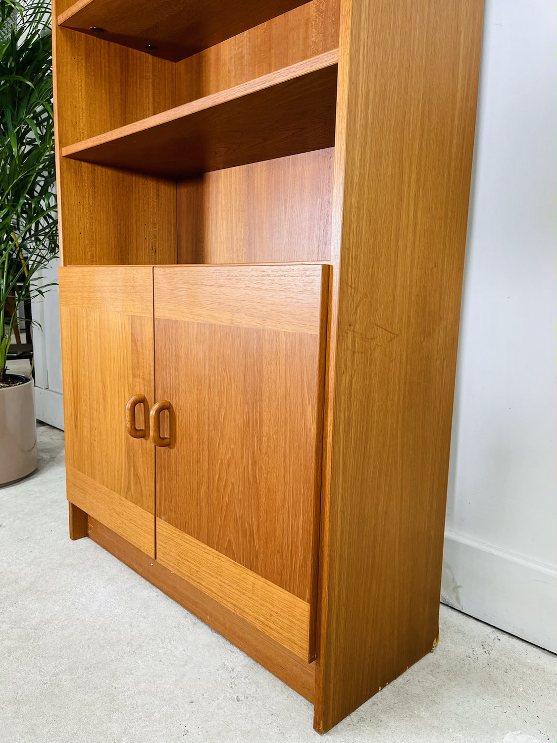 Danish Modern Teak Bookcase  image 7