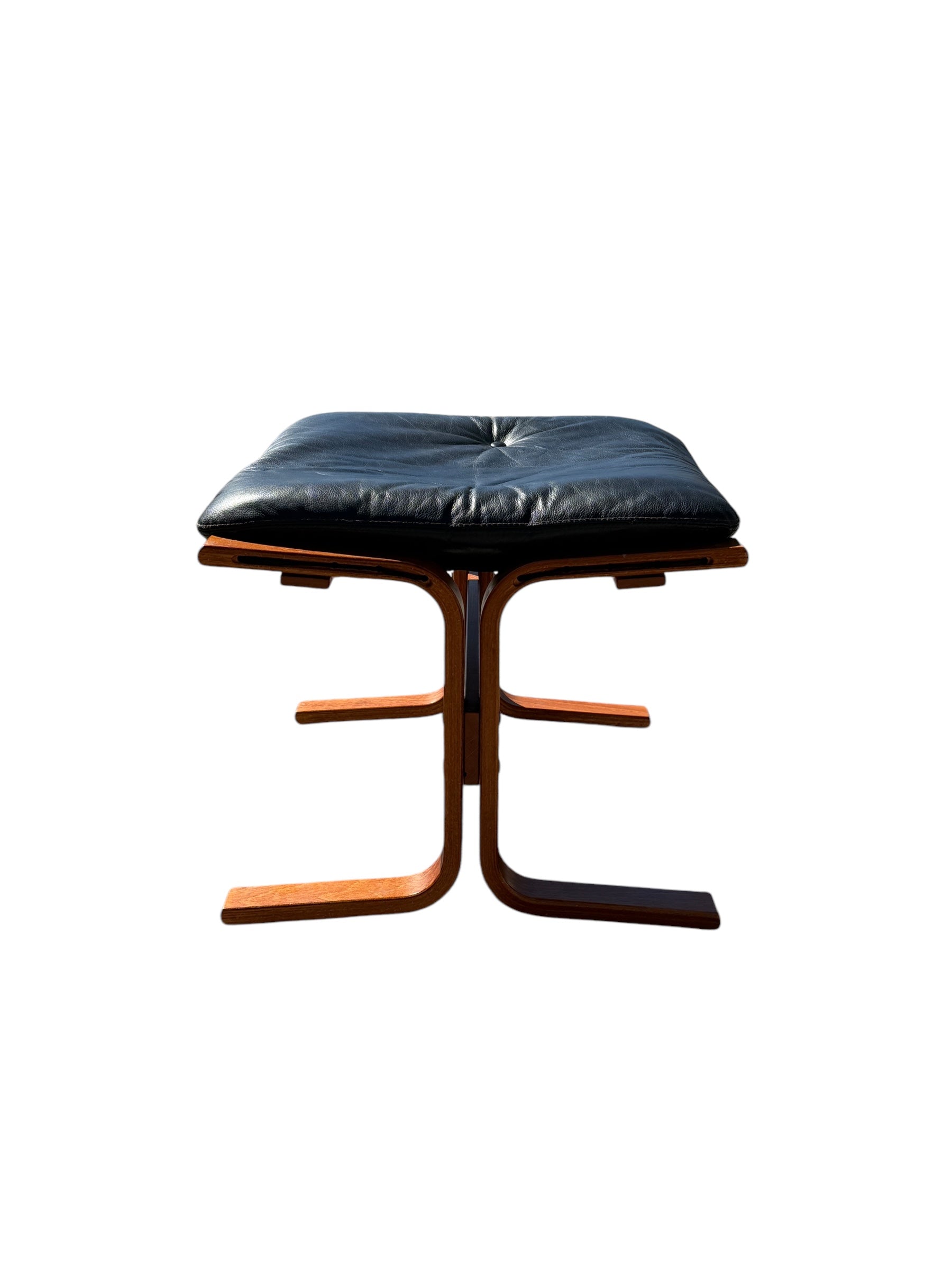 Mid-Century “Siesta” Lounge Chair and Ottoman by Ingmar Relling for Ekornes image 5