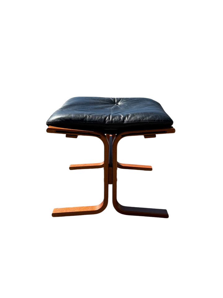 Mid-Century “Siesta” Lounge Chair and Ottoman by Ingmar Relling for Ekornes image 5