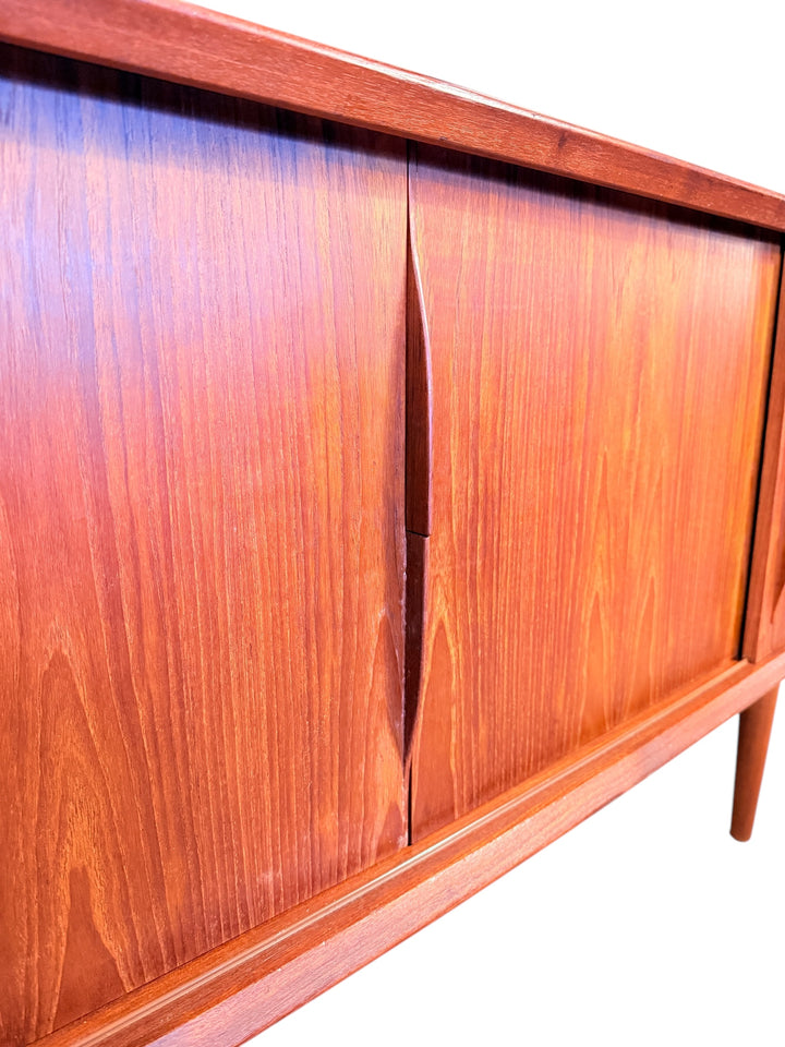 Mid-Century Danish Modern Teak Credenza by H.P. Hansen image 7