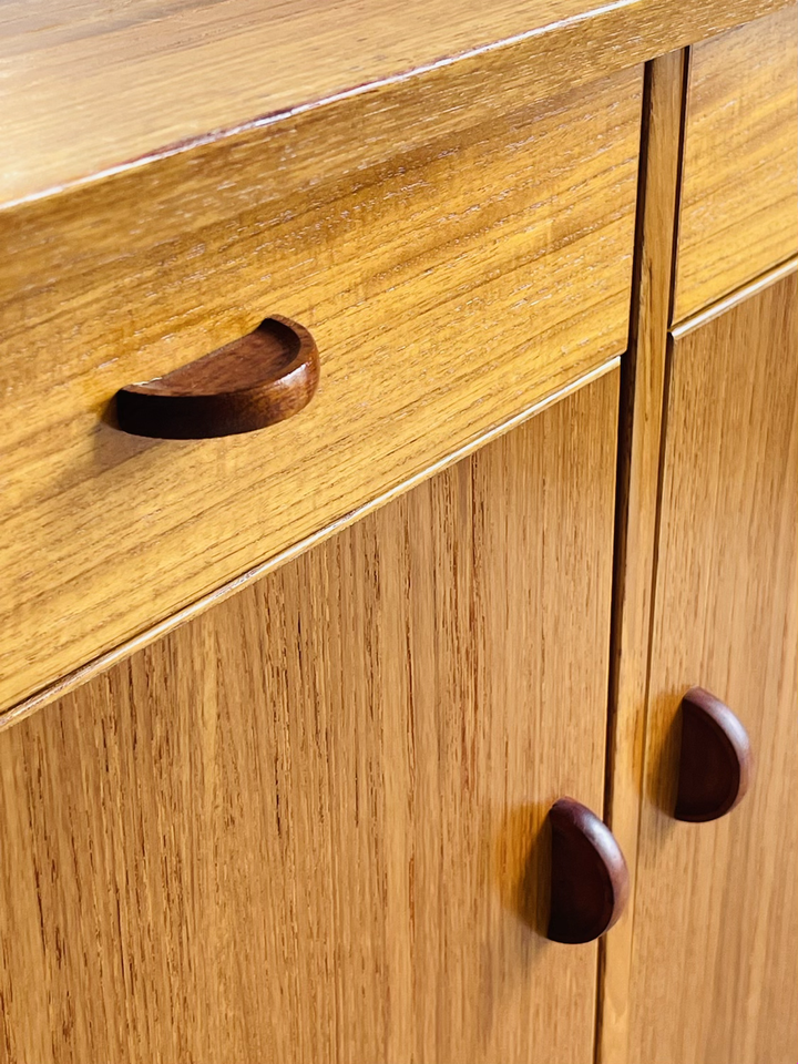 Mid Century Modern Teak Cabinet  image 8