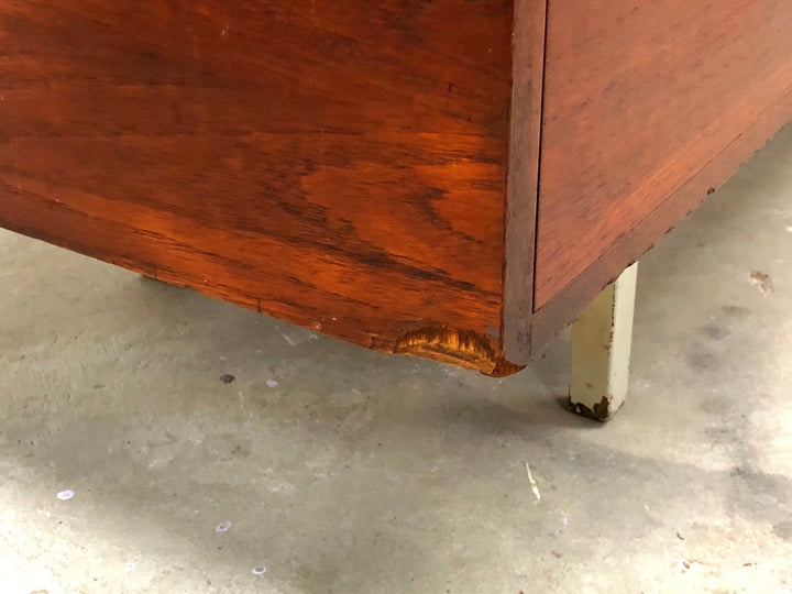 Mid-Century Modern Walnut Dresser/Credenza In Style of Florence Knoll image 8