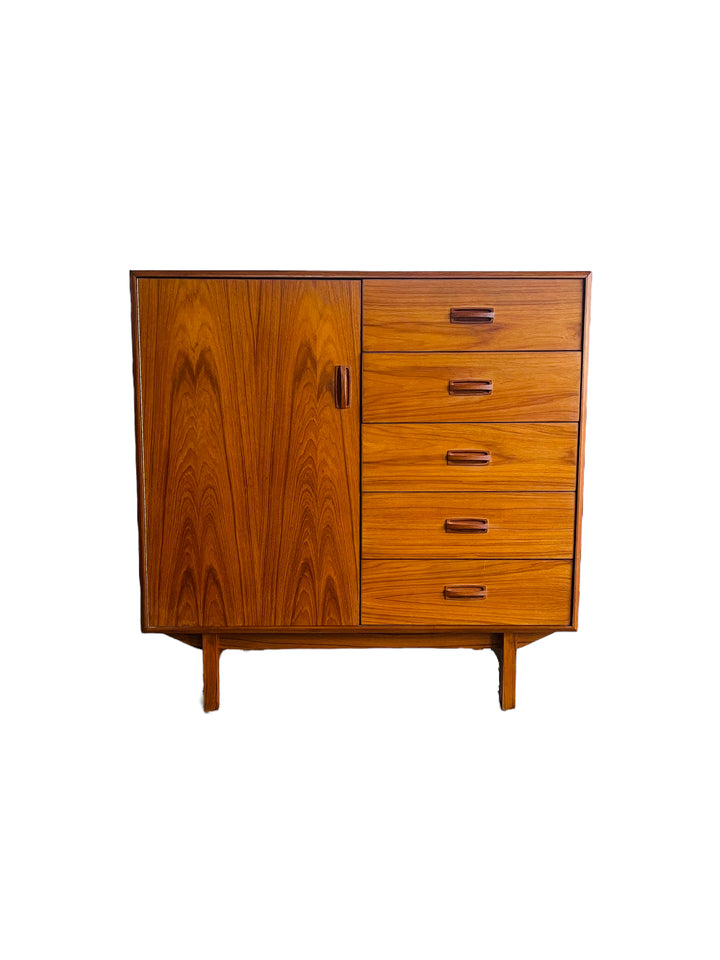 Mid-Century Modern Teak Gentelmans Chest image 0