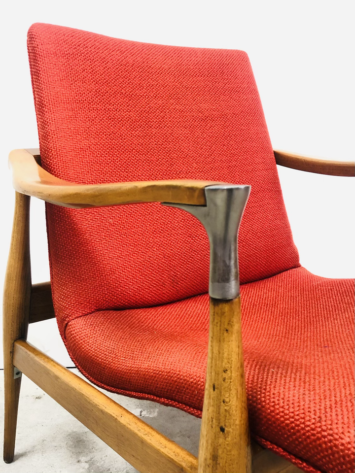 Mid-Century Modern Accent Chair In Style of Kofod-Larsen image 6
