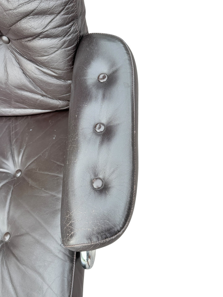 Vintage Ekornes Stressless Recliner & Ottoman – Mid Century Modern Chrome Base image 6