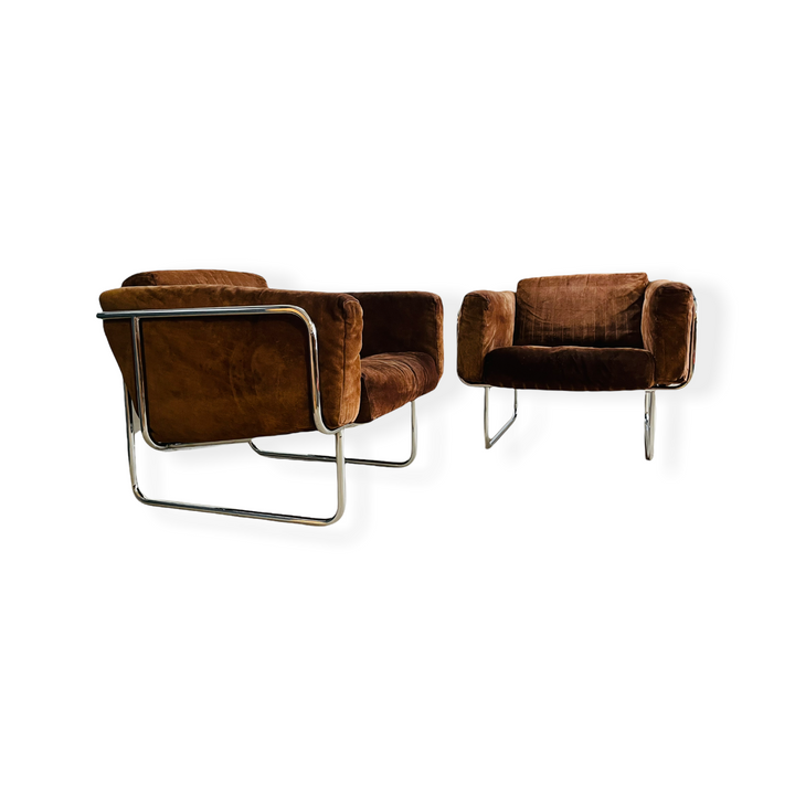 Pair Danish Modern Lounge Chairs by Hans Eichenberger image 4